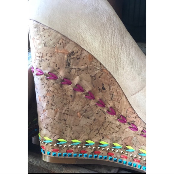 Gianni Bini Wedges - Picture 4 of 4